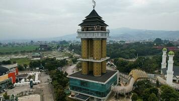 Aerial View of the pedestrian bridge that connects the Al Fathu Mosque and the Sabilulungan Cultural Gedong which is in the Soreang area. Bandung, Indonesia, November 22, 2022 photo