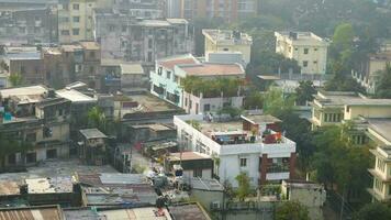 vieux Résidentiel bâtiments dans Dhaka ville dans bangladesh video