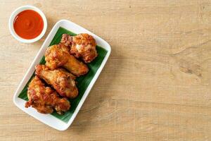 Crispy Fried Chicken with Fish Sauce photo