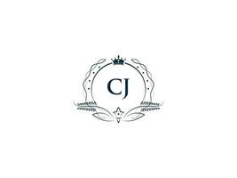 Minimal Cj Logo Icon, Creative Feminine Crown Cj jc Letter Logo Image Design vector