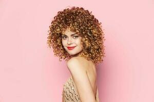 Model curly hair Smile red lips bright makeup cropped look photo