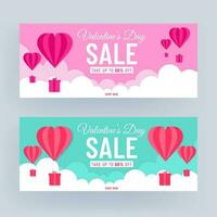 rosado y turquesa encabezamiento o bandera diseño con descuento oferta y papel cortar corazón conformado caliente aire globos en nublado antecedentes para San Valentín día venta. vector