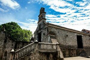 el hermosa histórico Iglesia la ermita construido en el decimosexto siglo en el pueblo de mariquita en Colombia foto