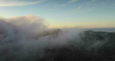 drone vidéo plus de le Dénudé volcanique timanfaya nationale parc sur lanzarote video