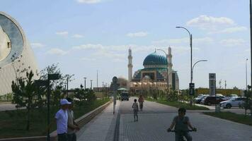 moderne centre de Turkestan, kazakhstan video