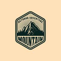 This vector image contains the words MOUNTAIN and several supporting syllables.
