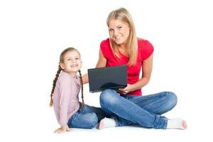 un madre gasto hora con su hija foto