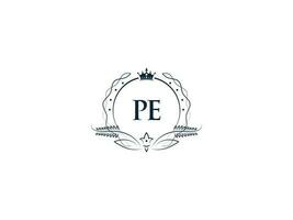 Minimalist Pe Logo Icon, Creative Pe ep Luxury Crown Letter Logo Design vector