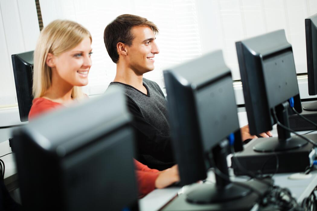 Computer Institute Banner Stock Photos, Images and Backgrounds for Free ...