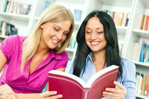 Women at the library photo