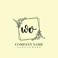 WO Initial beauty floral logo template vector