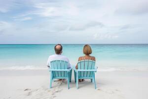 un Pareja sentado en un playa. dulce Pareja contento relajarse disfrutar amor y romántico momento. ai generado foto