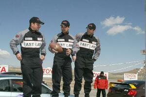 dibujó lachey wilmer valderrama y Daniel Goddard toyota procelebridad carrera lancaster formación el sauces lancaster California marzo 15 2008 2008 kathy hutchins hutchins foto