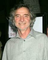 Curtis Hanson In Her Shoes Premiere Academy of Motion Pictures Arts  Sciences Los Angeles CA September 28 2005 2005 Kathy HutchinsHutchins Photo