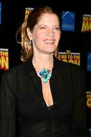 michelle Stafford llegando a el estreno de mosca yo a el Luna a el directores gremio teatro en los angeles California agosto 3 2008 2008 kathy hutchins hutchins foto