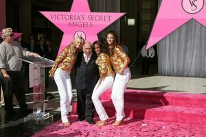 Marisa Miller, Johnny Grant, Selita Ebanks, Adriana Lima photo