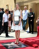 Cameron Diaz at the Cameron Diaz Star on the Hollywood Walk of Fame Ceremony in front of the Egyptian Theater on June 22 2009 2009 Kathy Hutchins Hutchins Photo