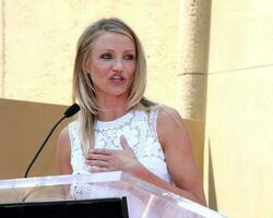Cameron Diaz at the Cameron Diaz Star on the Hollywood Walk of Fame Ceremony in front of the Egyptian Theater on June 22 2009 2009 Kathy Hutchins Hutchins Photo