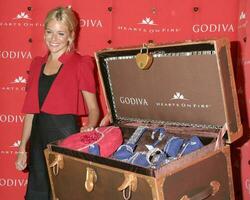 Sienna MillerGodiva  Million Dollar Diamond Event AnnouncementCentury Plaza Shopping CenterCentury City  CAJanuary 10 20072007 photo