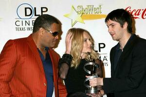 Laurence Fisburne Kate Bosworth and Jim Sturgess ShoWest Awards Paris Hotel  Casino Las Vegas NV Match 132008 2008 Kathy Hutchins Hutchins Photo