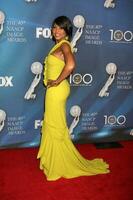 taraji pags henson llegando a el 40 anual naacp imagen premios a el santuario sala en los angeles California en febrero 12 2009 2009 kathy hutchins hutchins foto