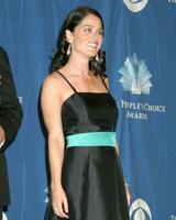 Robin Tunney 32nd Peoples Choice Awards Shrine Auditorium Los Angeles, CA January 10, 2006 photo