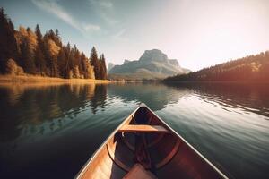 canoa flotante en un sereno montaña lago rodeado por alto pino arboles en un pacífico Mañana. ai generado foto