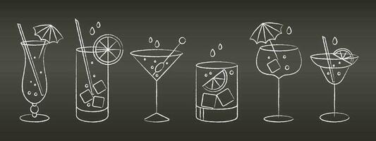 Set of grunge line drawings of refreshing fruit cocktails with ice cubes, straws and umbrellas. Drink icons, cafe menu, vector