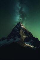Noche serenidad Nevado montaña cumbre debajo estrellado cielo ai generado foto