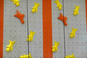 artificial alpinismo pared. extremo Deportes concepto foto