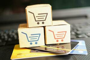 Online shopping, Shopping cart box with credit card , import export, finance commerce. photo