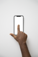 Index Finger berühren Telefon Bildschirm mit transparent Bildschirm. leer Bildschirm, Telefon Bildschirm Attrappe, Lehrmodell, Simulation, Vorderseite Sicht, Ausschnitt Weg, Ausschnitt Maske png