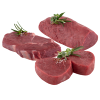 fresco carne de porco, cortar para dentro peças, bife pronto para estar grelhado com cortar Fora isolado em transparente fundo png