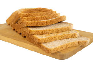 vers brood geserveerd Aan een houten bord png