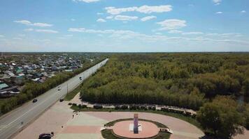 Antenne Panorama von das Stadt von Aktobe im Kasachstan video