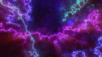 abstract futuristische achtergrond met blauw en Purper veelkleurig energie magie lijnen en golven van kosmisch patronen video