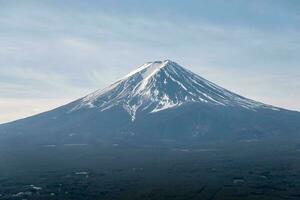 montar fuji en Japón. fuji montaña con azul cielo antecedentes. foto