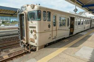 ibusuki,kagoshima,kyushu,japón - octubre 23, 2018 jr kyushu tren limitado Rápido ibusuki No tamatebako foto