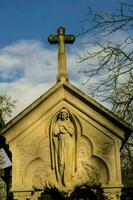 cimetiere du pere lachaise típico francés cementerio, foto