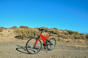 ver con montaña bicicleta foto