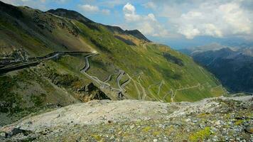 stelvio passaggio nel Italia, Europa. video