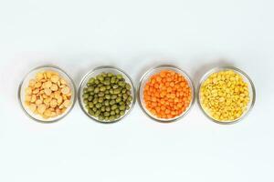 Masur Moong mung boot chana chickpea pea yellow red green dal photo