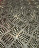 Aluminum checker plate suppliers,textured aluminium chequer sheet,rectangular 2 mm aluminium chequered plate photo