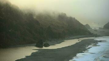 Californie Klamath rivière et côtier paysage video