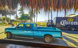 puerto escondido oaxaca mexico 2023 mexicano clásico recoger camión coche 4x4 fuera del camino vehículos México. foto