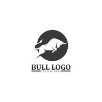 cabeza de búfalo de toro, vaca, vector de diseño de logotipo de mascota animal para búfalo de cuerno deportivo, animal, mamíferos, logotipo de cabeza, salvaje, matador