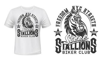 camiseta impresión con caballo semental motorista club mascota vector