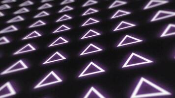 abstrakt Muster von glühend geometrisch Dreiecke Schleife futuristisch Hi-Tech schwarz Hintergrund video