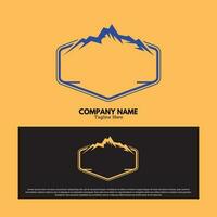 Ilustración de vector de diseño de logotipo de montaña