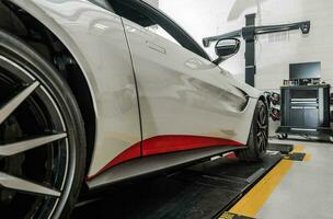 Car Wheel Geometry Maintenance Inside Auto Service photo